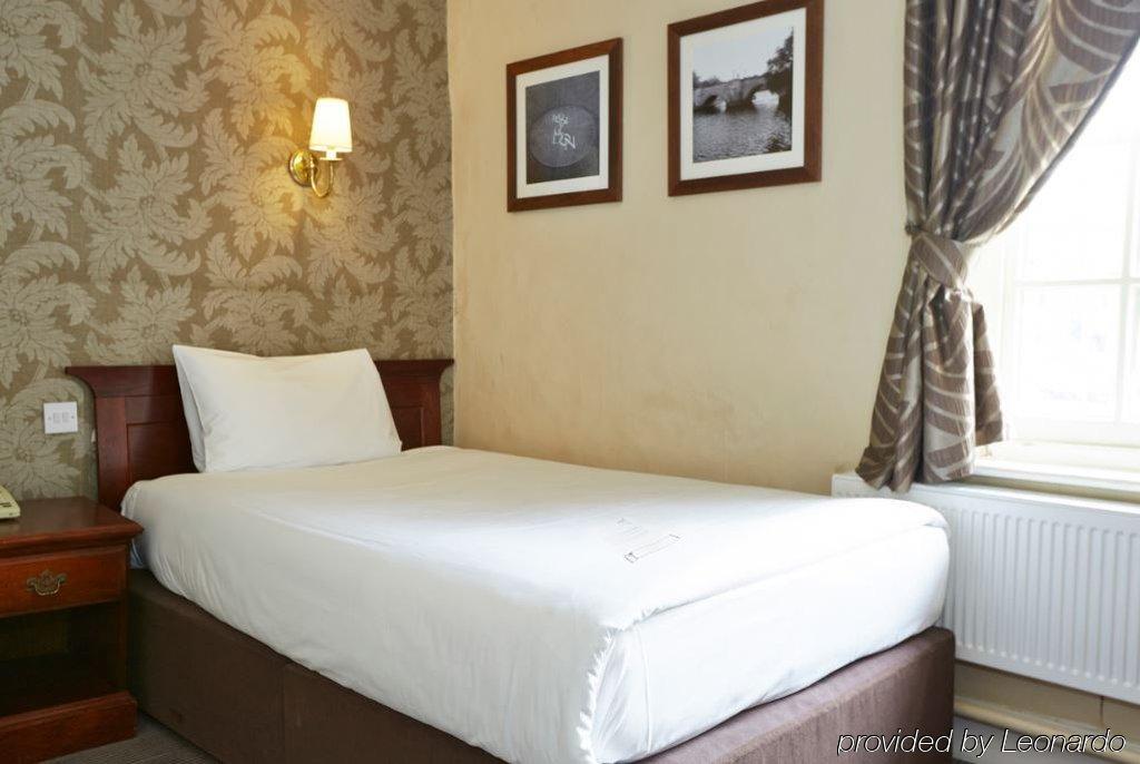 George Hotel By Greene King Inns Huntingdon Bagian luar foto
