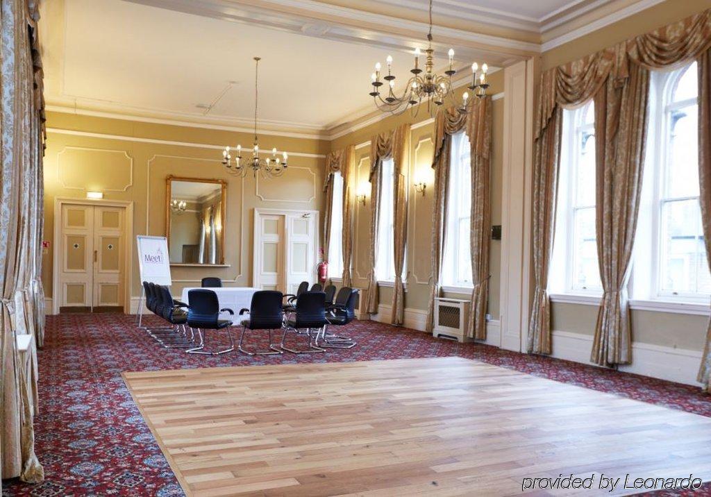 George Hotel By Greene King Inns Huntingdon Bagian luar foto